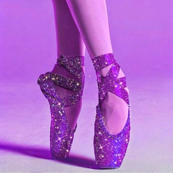 I’m LIVE💜 - Picture 5 of 16